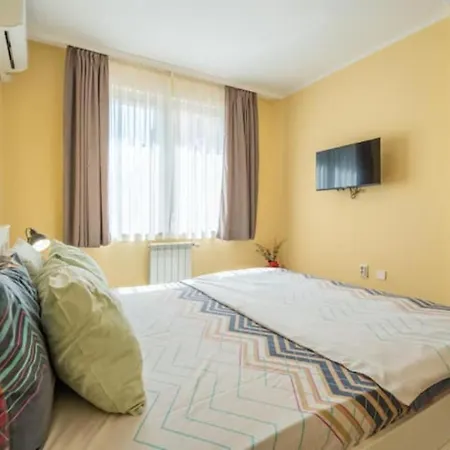 Апартаменты 1bd Absolute Center Luxury